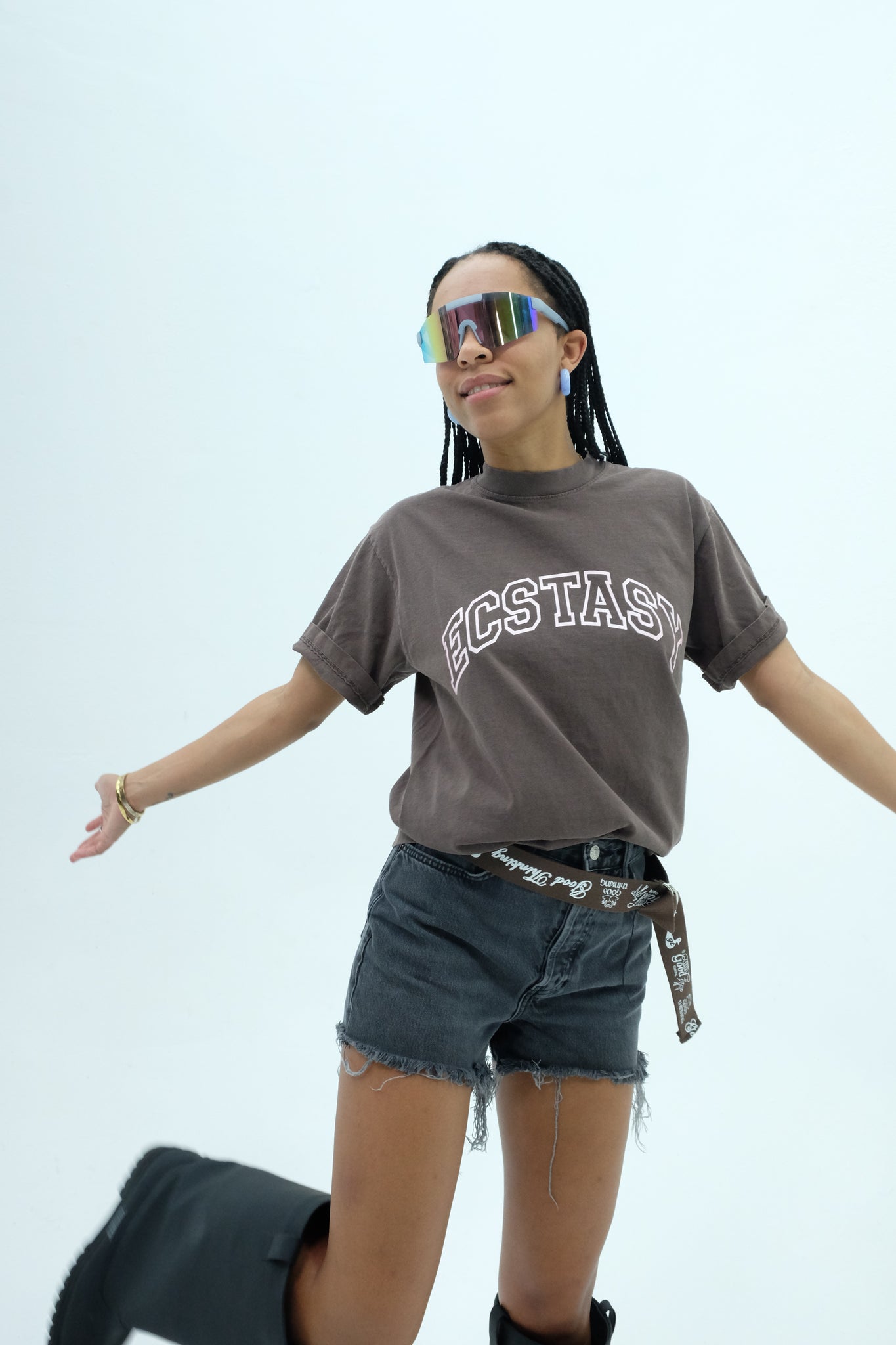 Ecstasy Tee (Clove)